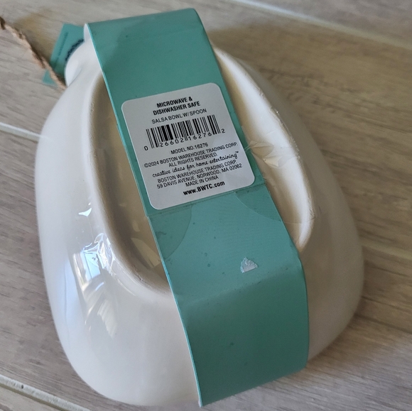 Salsa Bowl with Spoon Ceramic Fiesta Taco Tuesday Hostess Gift Cinco de Mayo - Picture 4 of 8